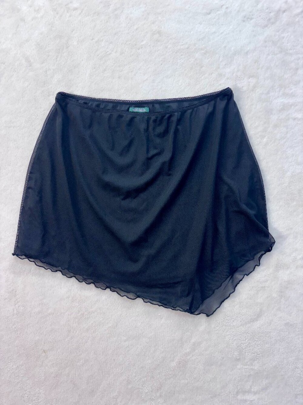 Wild Fable Asymmetrical Black Skirt --- Size: Women's Large --- Great Condition!